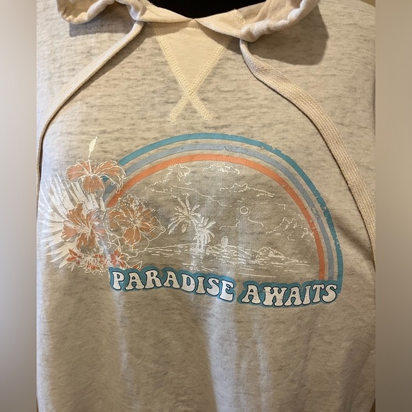 C&C T-shirt weight graphic hoodie in cream “paradise awaits” with rainbow,size M - Picture 3 of 5